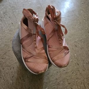 Puma 8 1/2 light pink sneakers for women